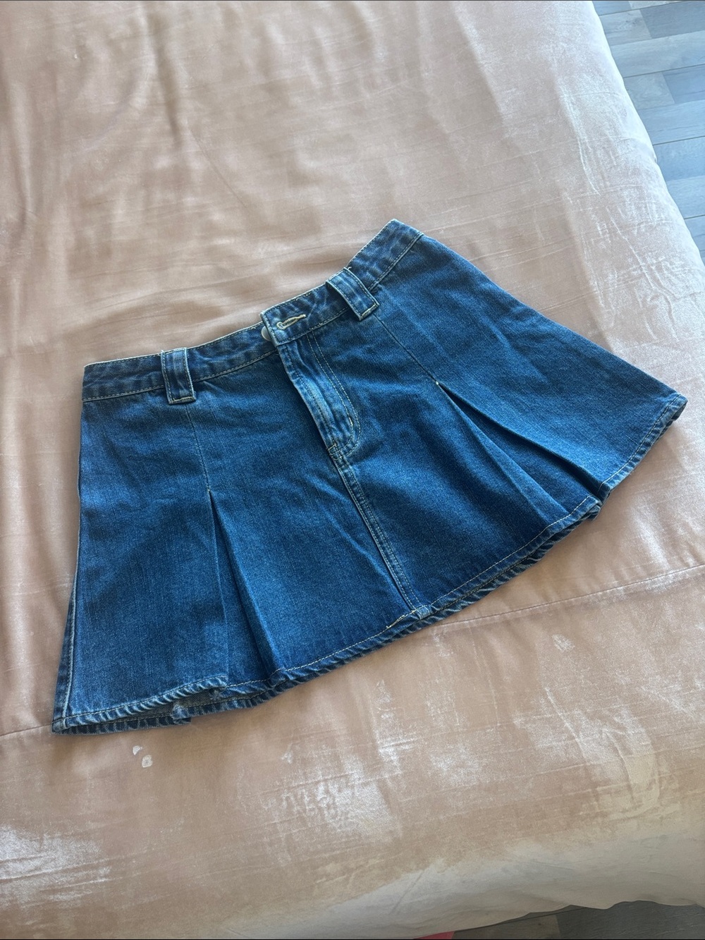 Mod Ref Denim Pleated Mini Skirt - Blue